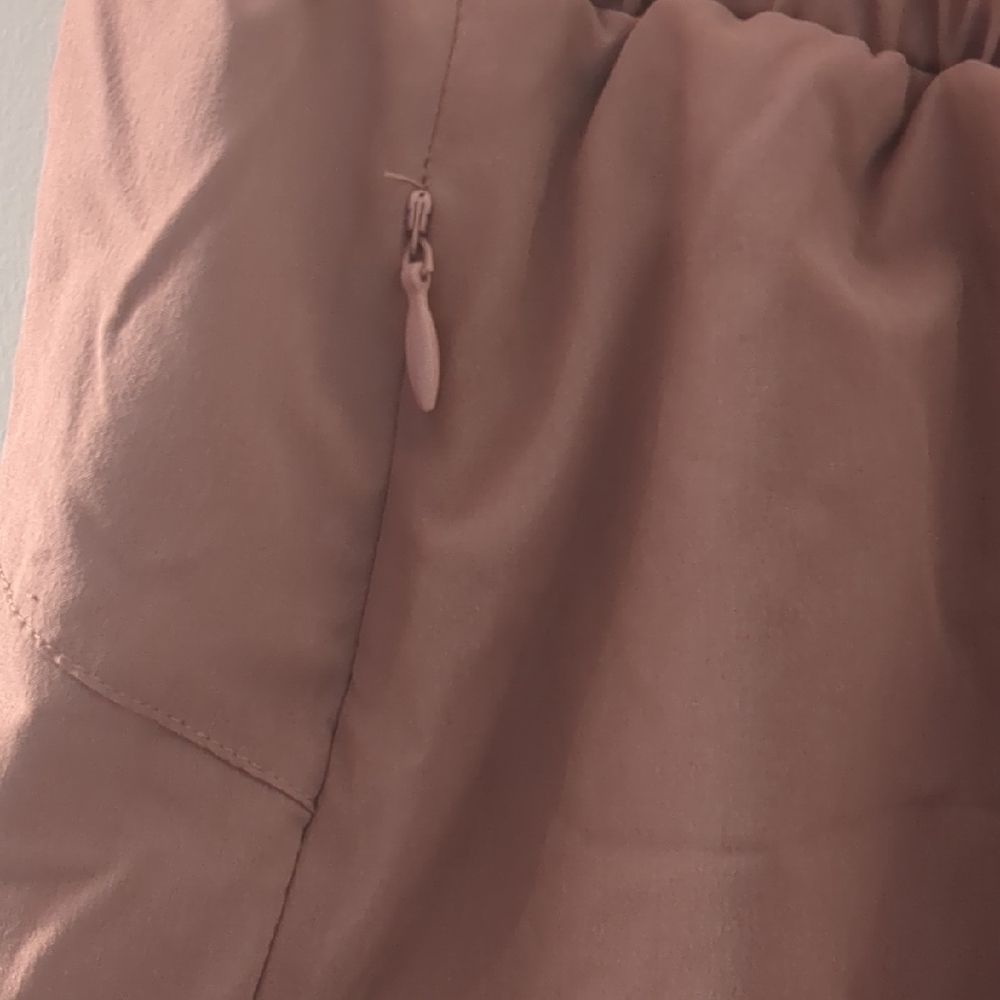 Purple Athletic Shorts with Elastic Waistband, Zipper Pockets and Relaxed Fit - Picture 5 of 6